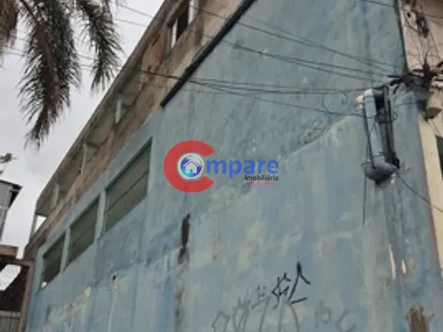 Prédio com 237m², à venda, no bairro Cidade Soberana em Guarulhos