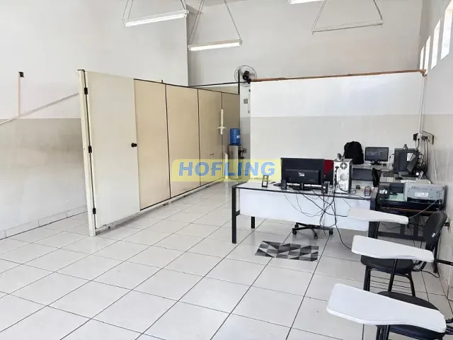 Prédio com 270m², para alugar, no bairro Centro em Rio Claro