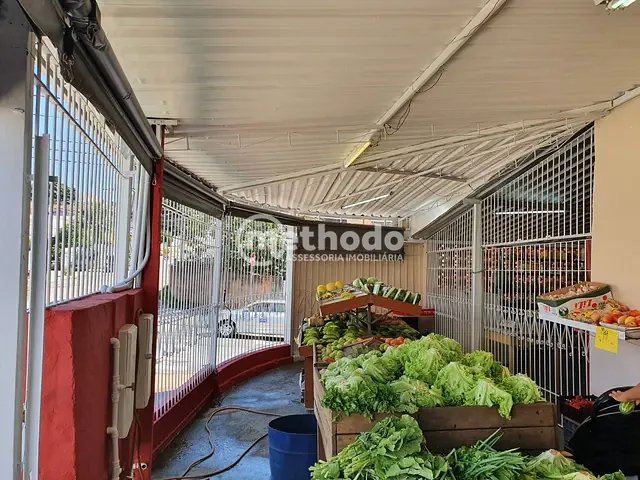 Prédio com 335m², à venda, no bairro Jardim Campos Elíseos em Campinas