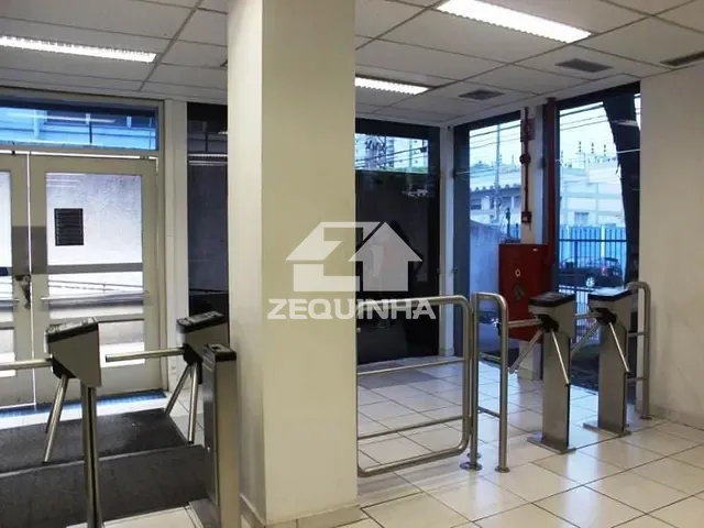 Prédio com 3009m², à venda, no bairro Barra Funda em Sao Paulo
