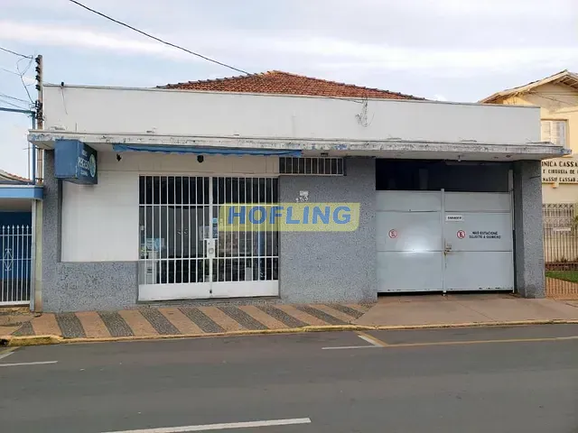 Prédio com 824m², para alugar, no bairro Centro em Rio Claro