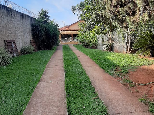 Foto do Prédio - Casa comercial para venda em Vila Industrial, 485m² | Lares e Andares Imóveis