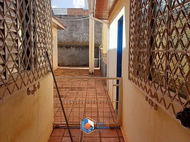 Prédio com 2161m², à venda, no bairro Vila Industrial em Jaboticabal
