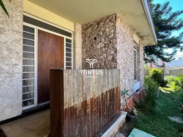 Prédio com 548m², para alugar, no bairro Alto da Glória em Curitiba