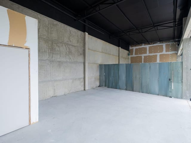 Prédio com 360m², à venda, no bairro São Gonçalo em Pelotas