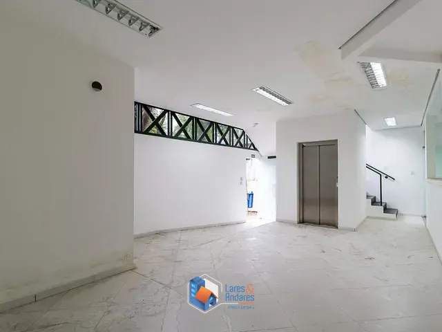Prédio com 867m², à venda, no bairro Cerâmica em São Caetano Do Sul