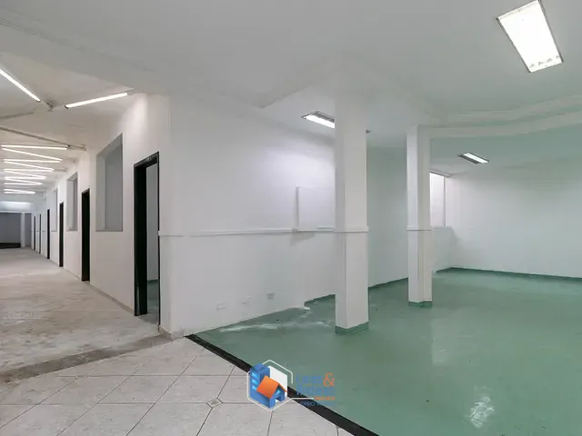 Prédio com 867m², à venda, no bairro Cerâmica em São Caetano Do Sul