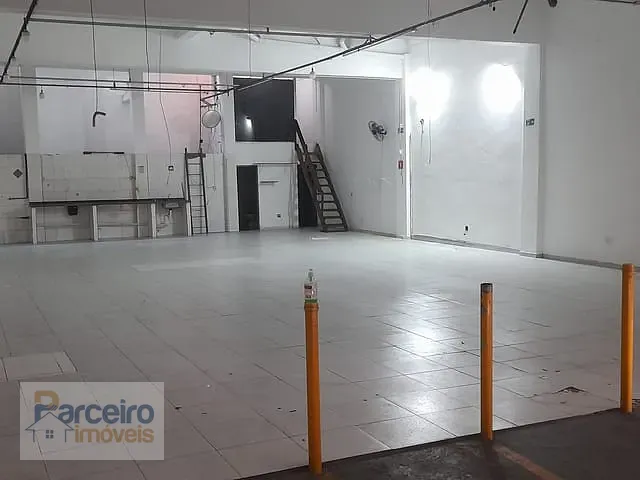 Prédio com 579m², à venda, no bairro Vila Marieta em São Paulo