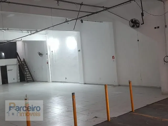 Prédio com 579m², à venda, no bairro Vila Marieta em São Paulo