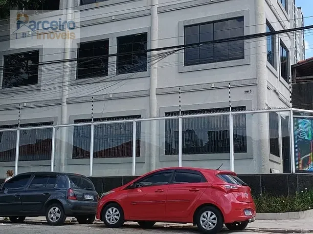 Prédio com 350m², para alugar, no bairro Chácara Califórnia em São Paulo