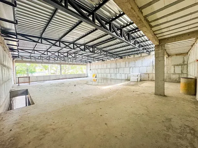 Prédio com 250m², para alugar, no bairro Jardim Ana Lúcia em São Paulo