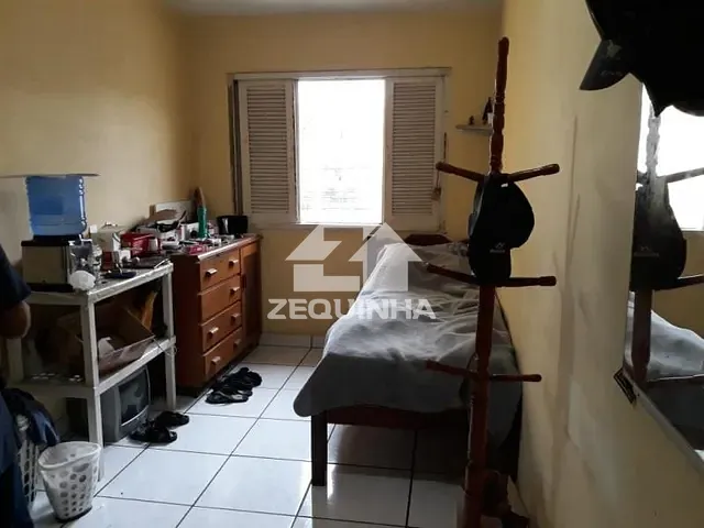 Prédio com 208m² 3 quartos e 2 banheiros, à venda, no bairro Cipava em Osasco