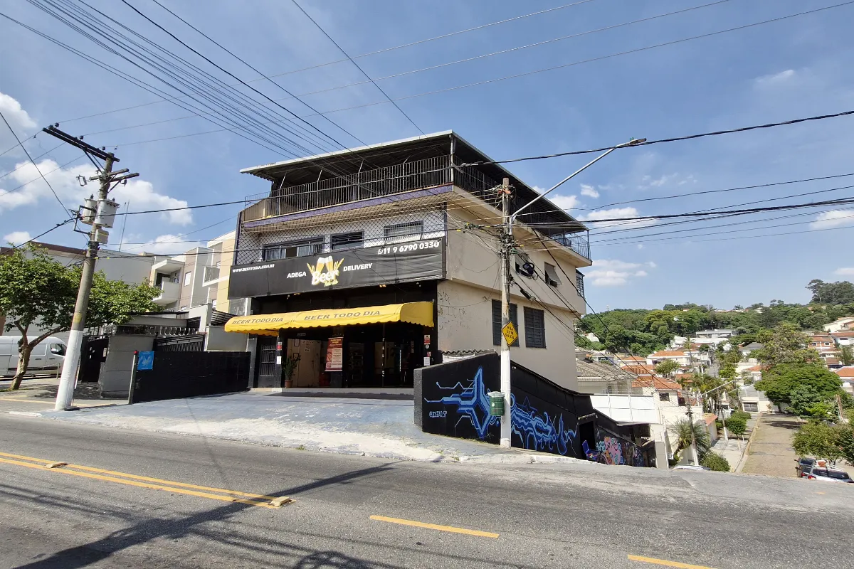 Casa comercial para venda em Tremembé, 454m²