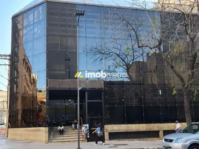 Prédio com 3000m², para alugar, no bairro Centro em Campinas
