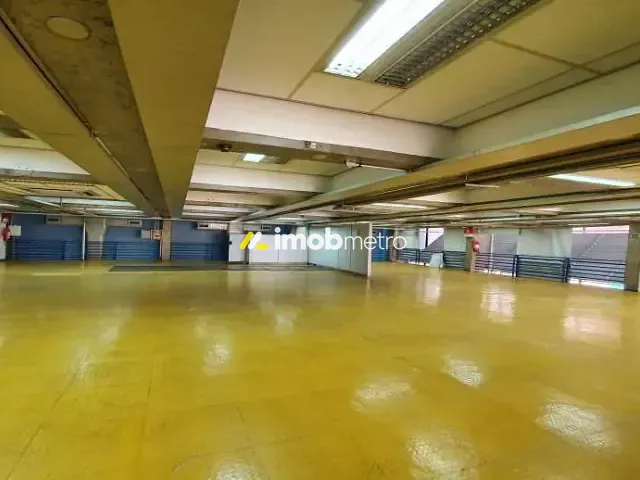 Prédio com 3000m², para alugar, no bairro Centro em Campinas