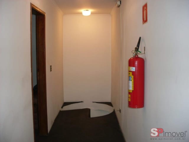 Prédio com 250m², à venda, no bairro Jardim Santo Elias em São Paulo