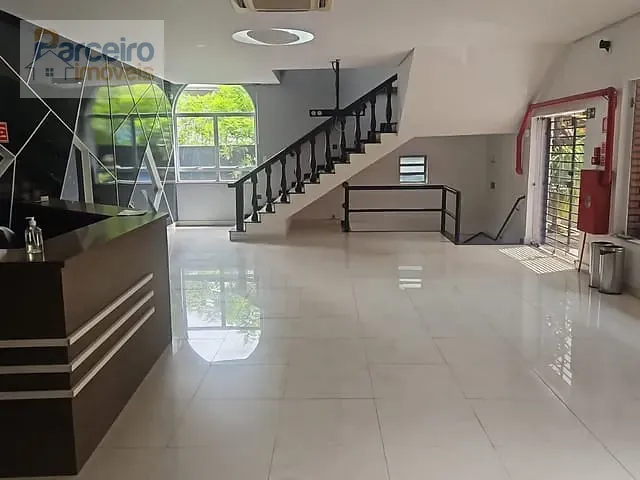 Prédio à venda ou para alugar, no bairro Chácara Santo Antônio (Zona Sul) em São Paulo