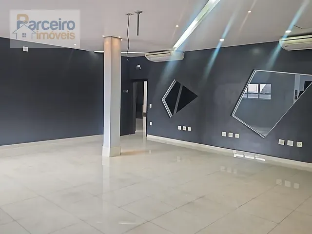 Prédio à venda ou para alugar, no bairro Chácara Santo Antônio (Zona Sul) em São Paulo