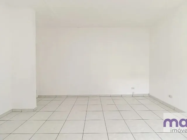 Prédio para alugar, no bairro Água Verde em Curitiba