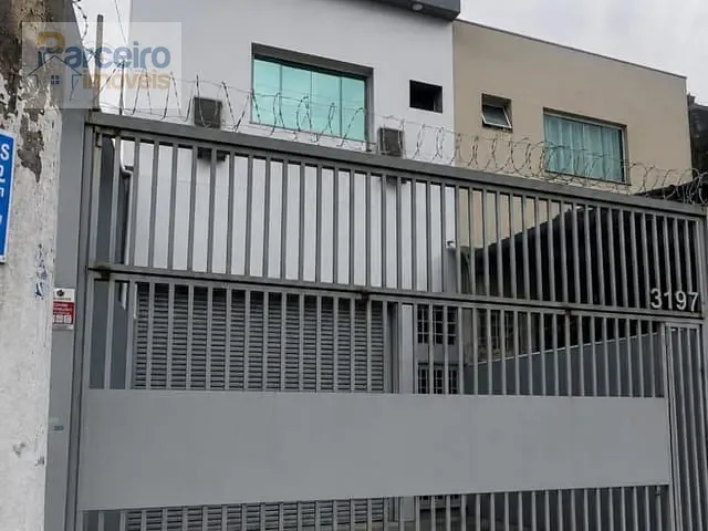 Prédio à venda, no bairro Cidade Líder em São Paulo