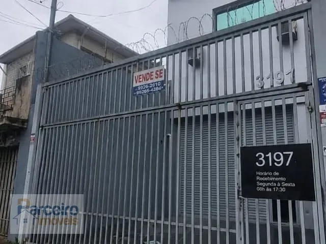 Prédio à venda, no bairro Cidade Líder em São Paulo