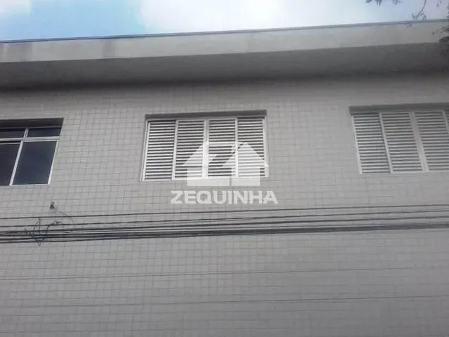 Prédio com 250m² 3 quartos e 3 banheiros, à venda, no bairro Bela Vista em Osasco