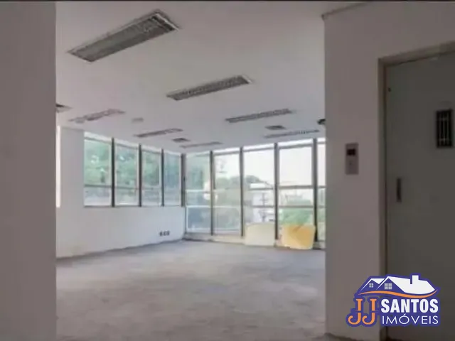 Prédio com 756m², para alugar, no bairro Mooca em São Paulo