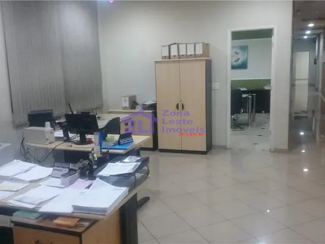 Prédio com 500m², à venda, no bairro Vila Carrão em São Paulo