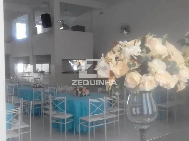 Prédio com 280m², à venda, no bairro Bussocaba em Osasco