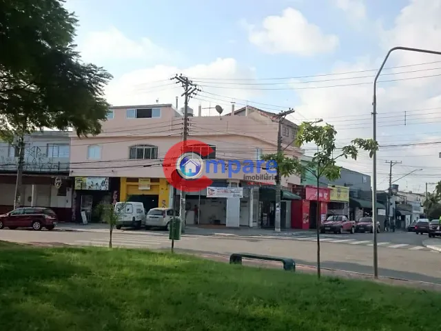 Prédio à venda, no bairro Cidade Martins em Guarulhos