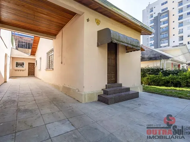 Prédio 2 quartos e 4 banheiros, para alugar, no bairro ÁGUA VERDE em Curitiba