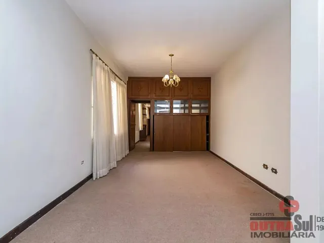 Prédio 2 quartos e 4 banheiros, para alugar, no bairro ÁGUA VERDE em Curitiba