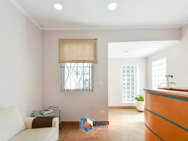 Prédio com 181m², à venda, no bairro Cambuci em São Paulo