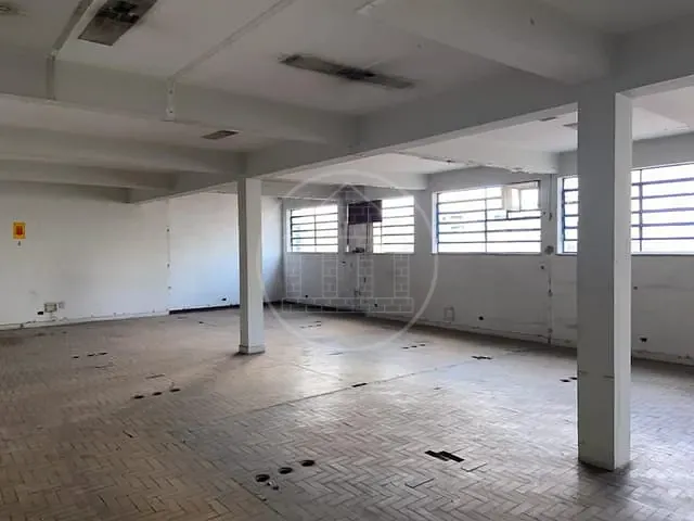 Prédio com 750m², à venda ou para alugar, no bairro Morumbi em São Paulo