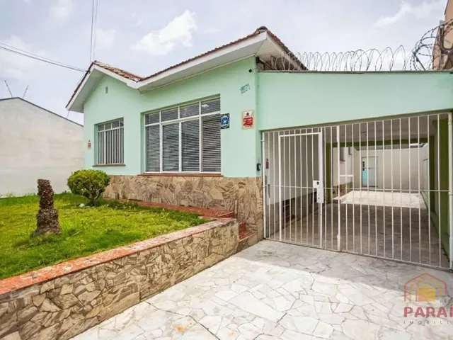 Prédio 3 quartos e 1 banheiro, para alugar, no bairro Rebouças em Curitiba