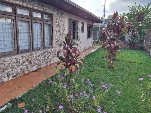 Prédio com 344m² 1 quarto e 2 banheiros, para alugar, no bairro Capão da Imbuia em Curitiba
