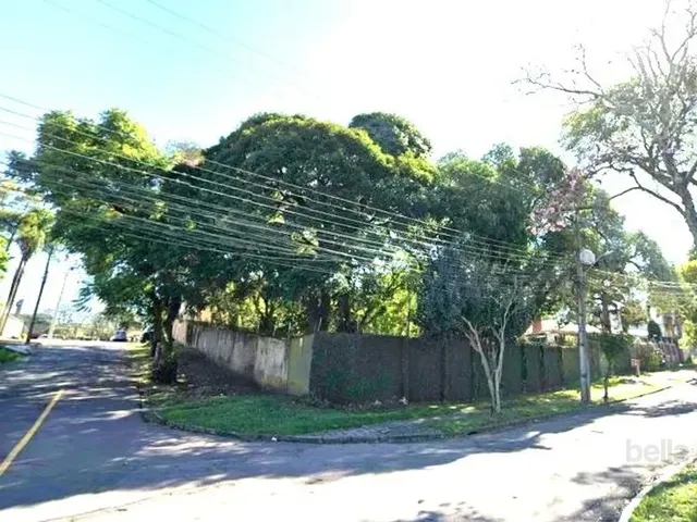 Prédio com 2542m² 1 quarto e 5 banheiros, à venda, no bairro Parolin em Curitiba