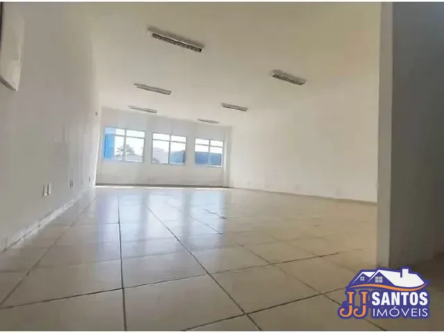 Prédio com 262m², para alugar, no bairro Vila Carrão em São Paulo