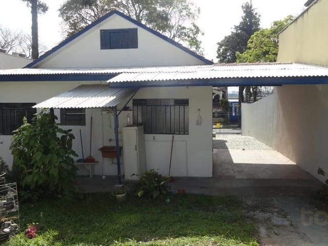 Prédio com 360m² 1 quarto e 3 banheiros, à venda, no bairro Mercês em Curitiba