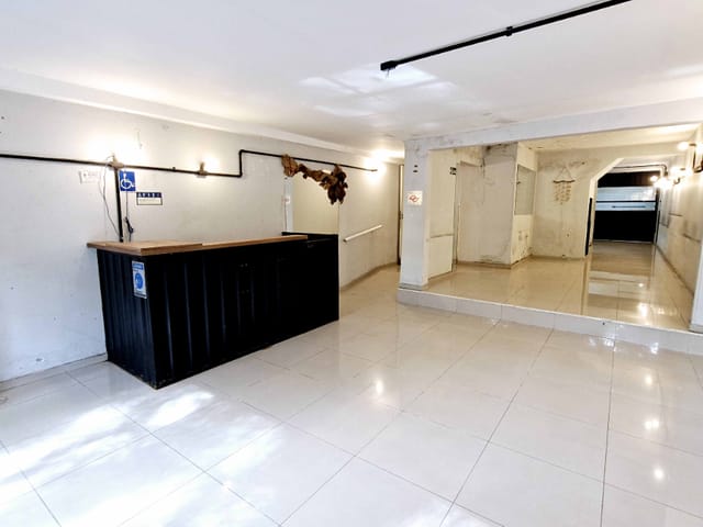 Foto do Prédio - Casa comercial para venda em Santo Amaro, 201m² | Lares e Andares Imóveis