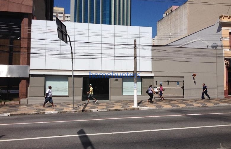 Prédio Inteiro para alugar, 803m² - Foto 1