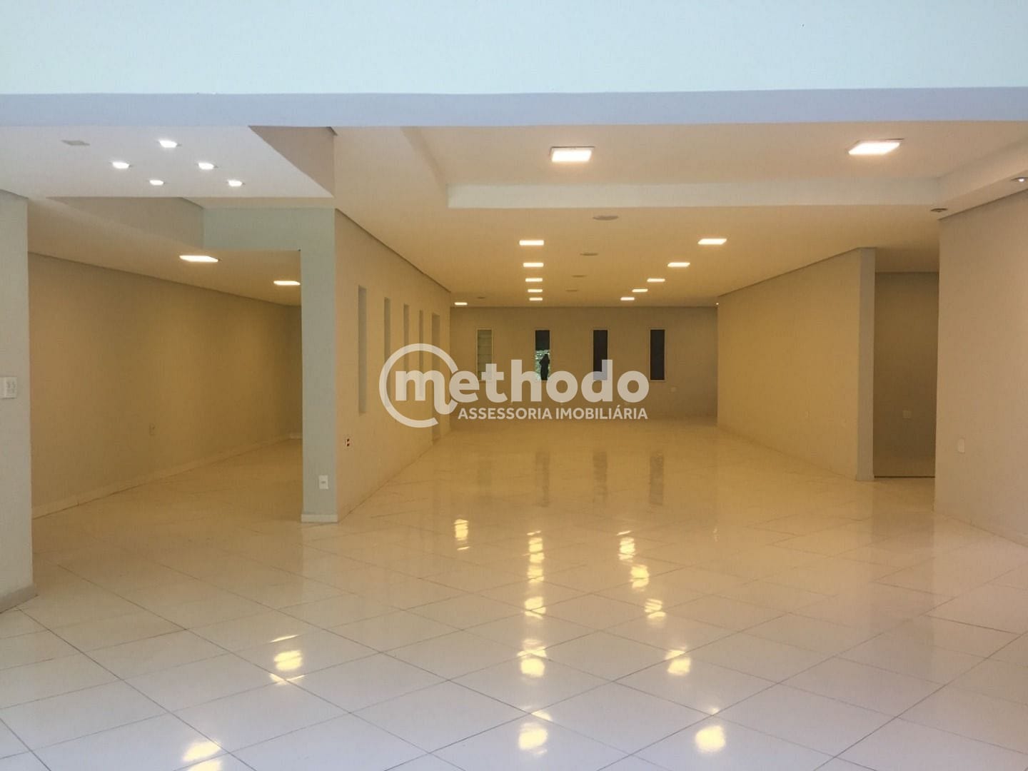 Prédio Inteiro, 574 m² - Foto 10