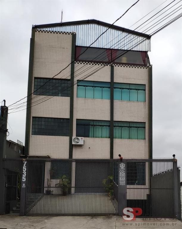 Prédio à venda, no bairro Vila Moinho Velho em São Paulo