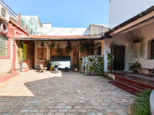 Foto do Prédio - Casa comercial para venda em Ipiranga, 660m² | Lares e Andares Imóveis