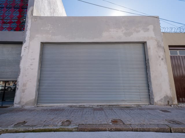 Prédio para alugar, no bairro Centro em Pelotas