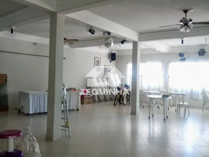 Prédio Inteiro, 356 m² - Foto 1