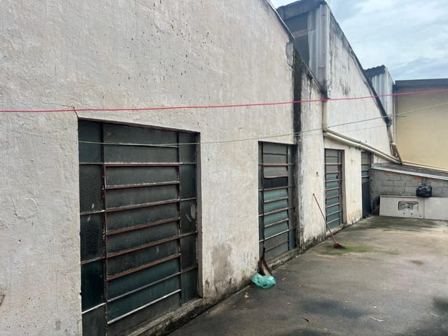 Prédio com 826m², à venda, no bairro Jardim São Judas Tadeu em Taboão Da Serra