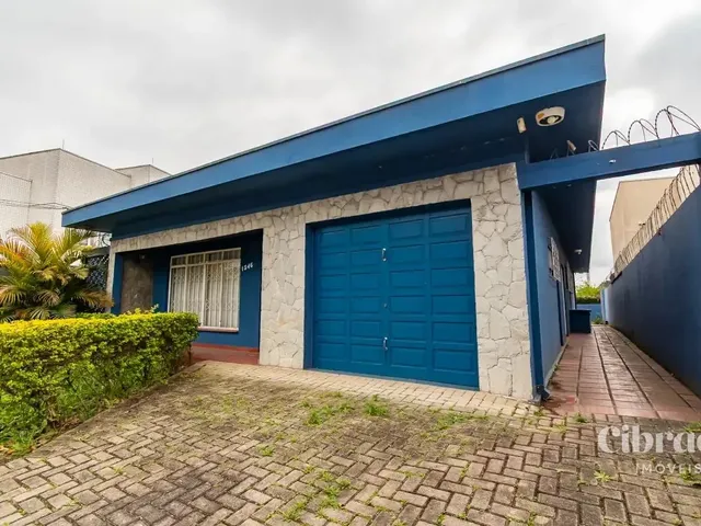 Prédio à venda, no bairro Bom Retiro em Curitiba