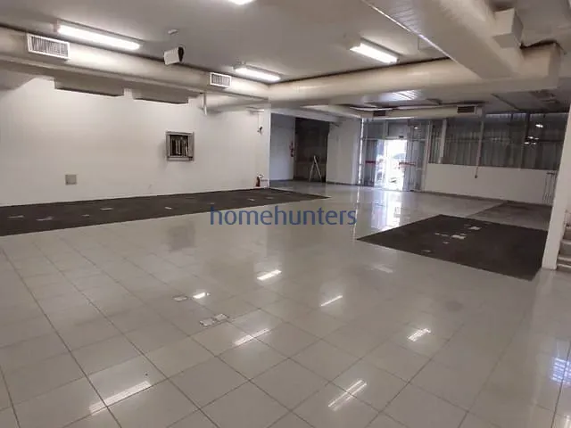 Prédio com 805m² 1 quarto e 4 banheiros, à venda ou para alugar, no bairro Bonfim em Campinas