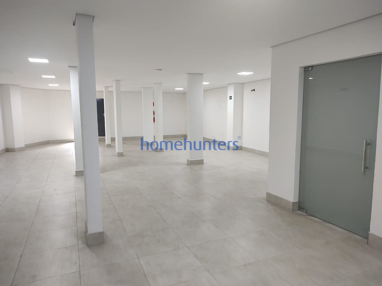 Prédio Inteiro à venda e aluguel, 1718m² - Foto 1